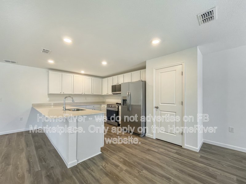 Available Now! Amazing 4 bed 2 bath home! property image