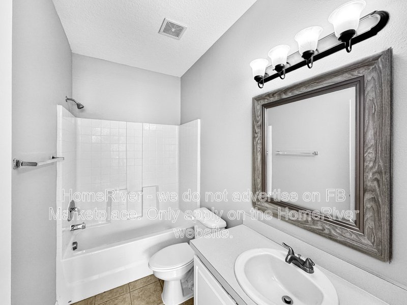 Move In Ready! - 5813 Fishhawk Ridge Dr Lithia, FL 33547 property image