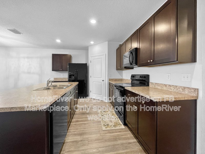 Apply Now!!! 4942 SW 97TH LN, property image