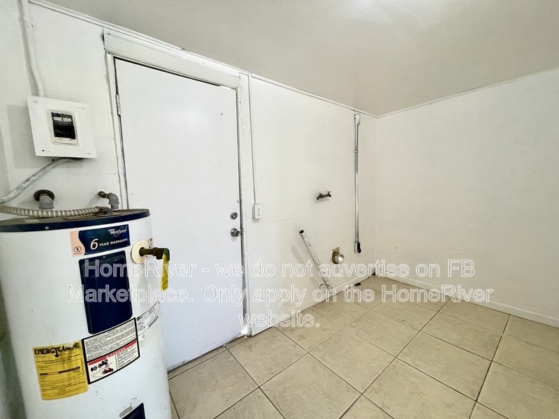 Available Now - 425 South Blvd E property image