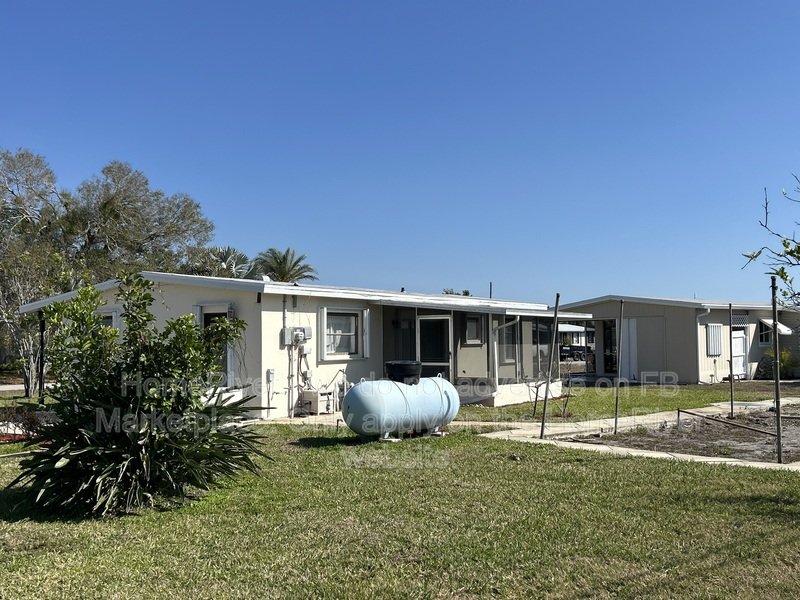Move In Ready! - 22163 LASALLE RD, PORT CHARLOTTE FL 33952 property image