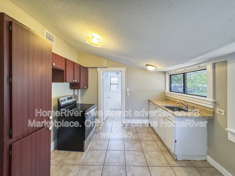 Move-in Ready! 509 27th Ave. S. Saint Petersburg, FL 33705 property image