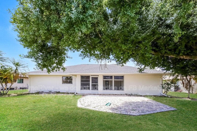 Available Now! Beautiful Punta Gorda Single Family Home! property image