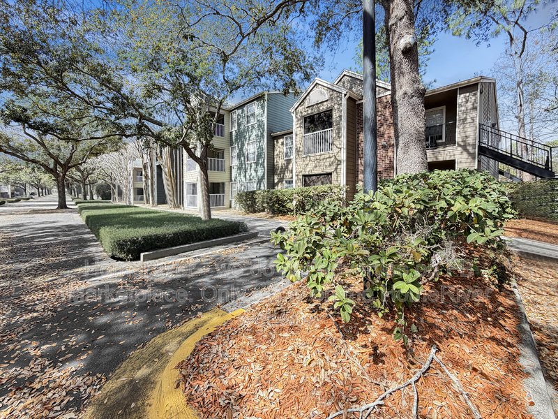 Move in Ready! 5124 Park Central Dr Apt 528 property image