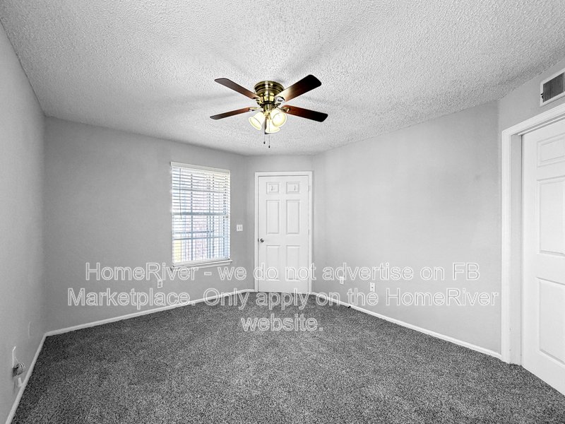 Move in Ready! 5124 Park Central Dr Apt 528 property image