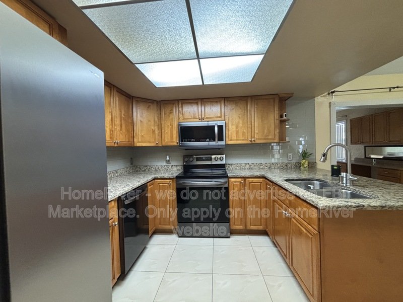 Available Now - 12698 Gorda Cir E property image