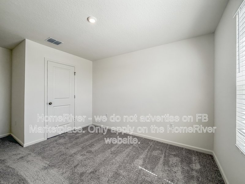 Available Now! Amazing 4 bedroom 2.5 bath home! property image