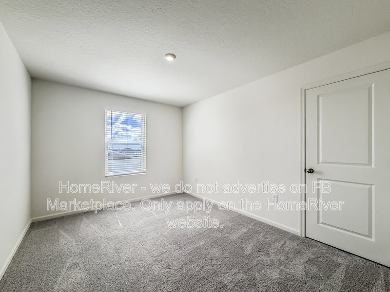 Available Now! Amazing 4 bedroom 2.5 bath home! property image