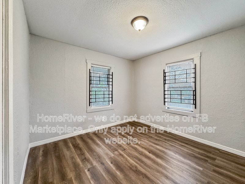 Available Now! Amazing 3 bed 2 bath home! property image