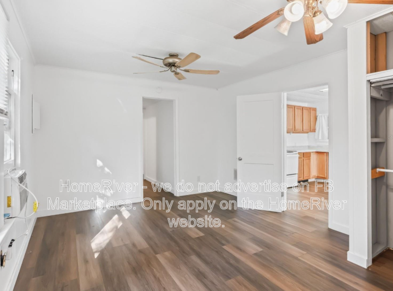 Move in ready - 2850 CR 423, LAKE PANASOFFKEE FL 33538 property image