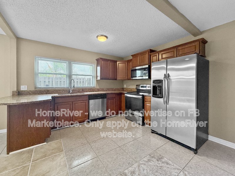 Townhouse I 3 Bed/2.5 Bath I Poinciana property image