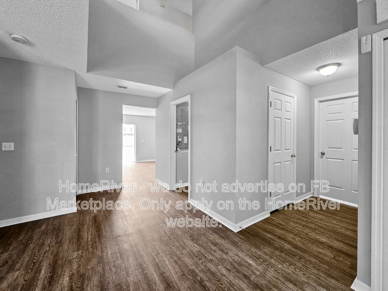 Spacious 4BR Home with Office, Loft &amp; Huge Backyard ? No Carpet!! property image