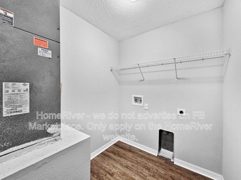 Spacious 4BR Home with Office, Loft &amp; Huge Backyard ? No Carpet!! property image