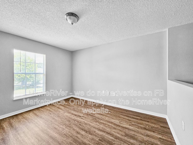 Spacious 4BR Home with Office, Loft &amp; Huge Backyard ? No Carpet!! property image