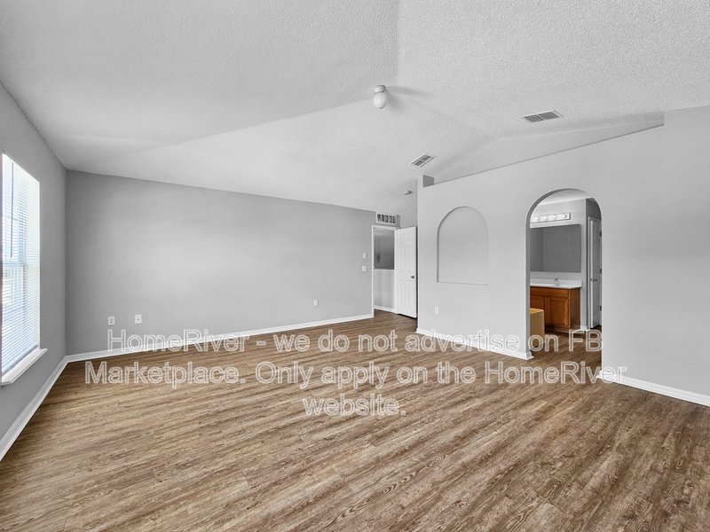 Spacious 4BR Home with Office, Loft &amp; Huge Backyard ? No Carpet!! property image