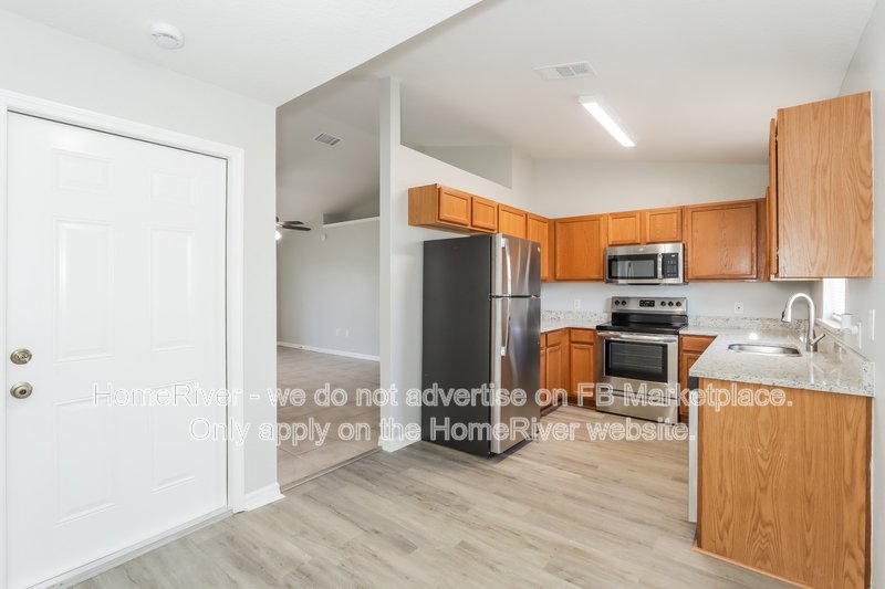 Available Now | Pets Welcome | 3 Beds property image