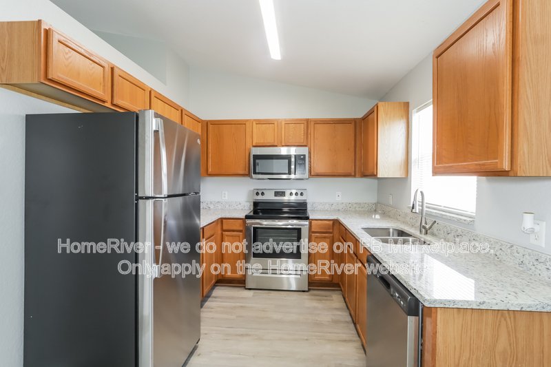 Available Now | Pets Welcome | 3 Beds property image