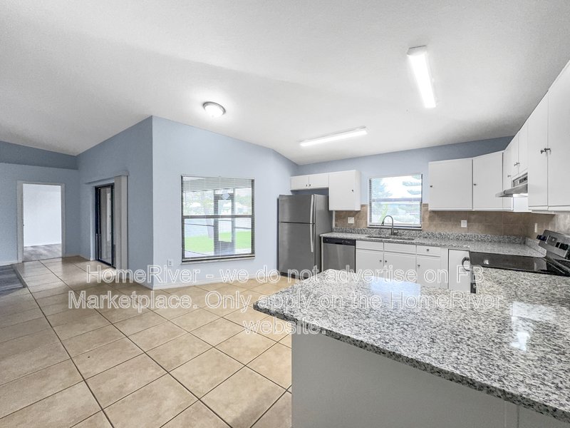 Available Now | Pets Welcome | Attached Garage property image
