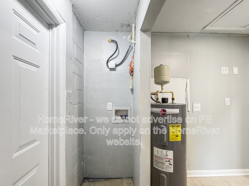 Available Now |  Pets Welcome | Covered Front Porch property image