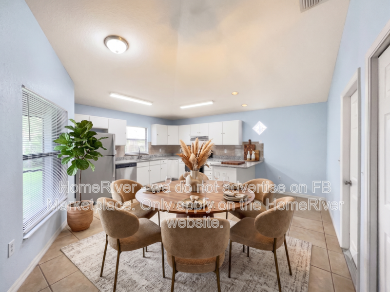 Available Now | Pets Welcome | Attached Garage property image