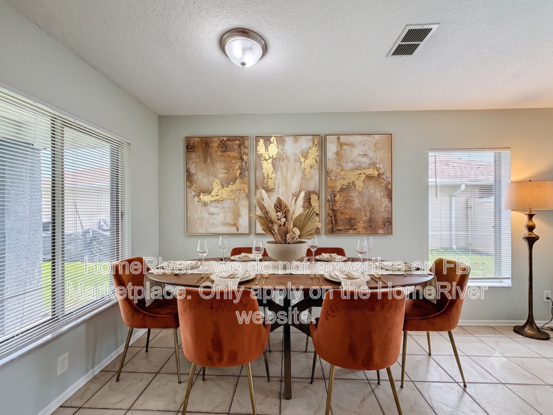Available Now | Pets Welcome | 4 beds | Screened in Lanai property image