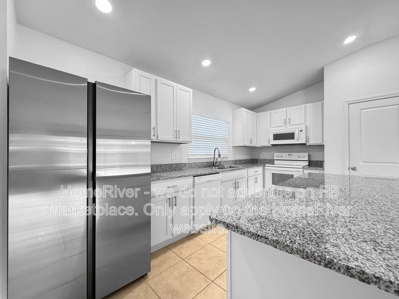 204 MILES CT, DAVENPORT FL 33837 property image