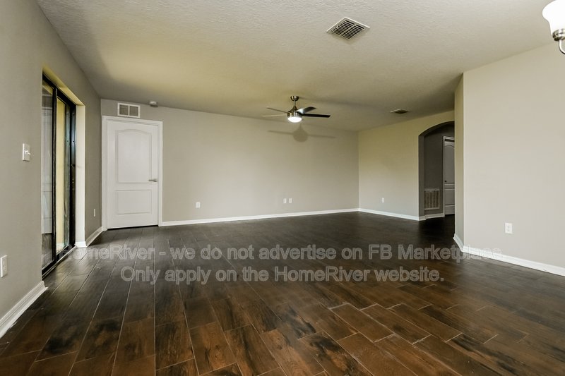 Coming Soon | Pets Welcome | 2 Car Garage property image