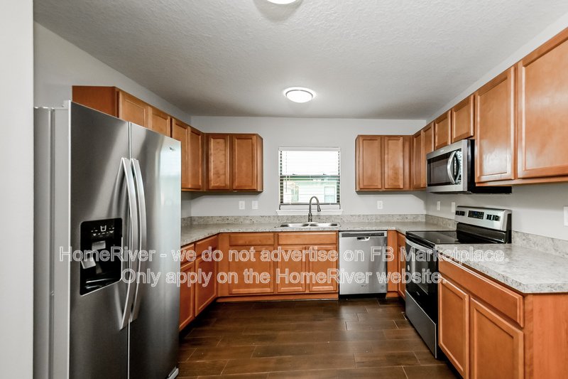 Coming Soon | Pets Welcome | 2 Car Garage property image