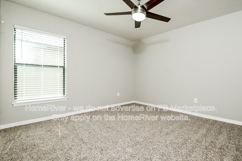 Coming Soon | Pets Welcome | 2 Car Garage property image