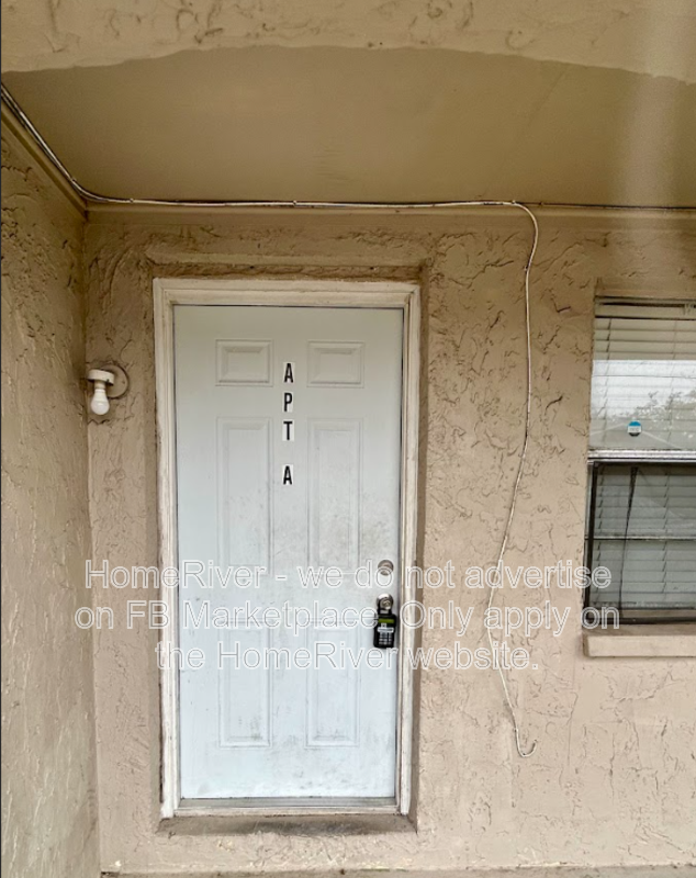 Do Not Miss Out - 1207 E 108th Ave Unit A1207 E 108th Ave Unit A Tampa property image