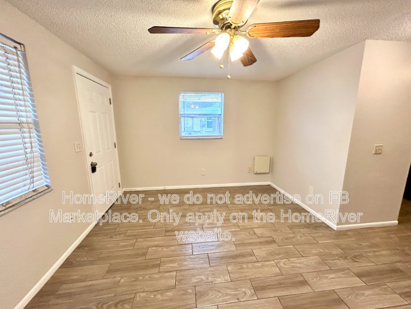 Do Not Miss Out - 1207 E 108th Ave Unit A1207 E 108th Ave Unit A Tampa property image