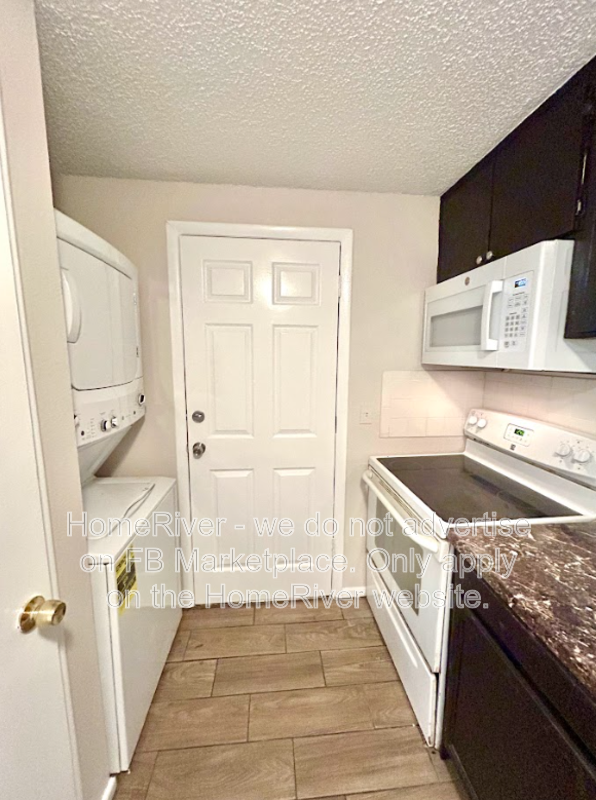 Do Not Miss Out - 1207 E 108th Ave Unit A1207 E 108th Ave Unit A Tampa property image
