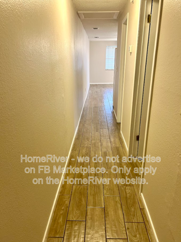 Do Not Miss Out - 1207 E 108th Ave Unit A1207 E 108th Ave Unit A Tampa property image