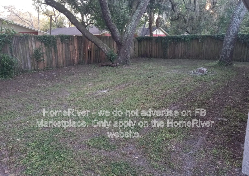 Do Not Miss Out - 1207 E 108th Ave Unit A1207 E 108th Ave Unit A Tampa property image