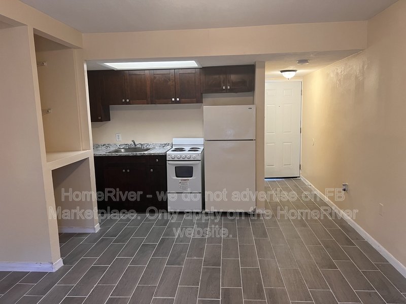 Move In Ready! - 1256 E 113th Ave Tampa, FL 33612 property image
