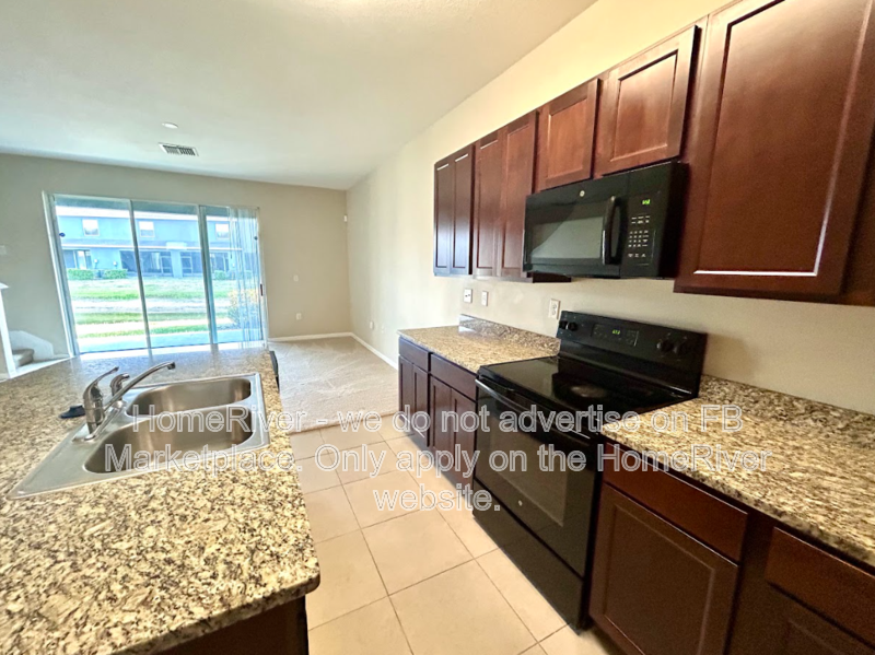 Move In ready! - 8831 Indigo Trail Loop  Riverview, FL 33578 property image