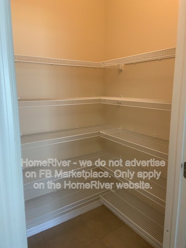 Move In ready! - 8831 Indigo Trail Loop  Riverview, FL 33578 property image