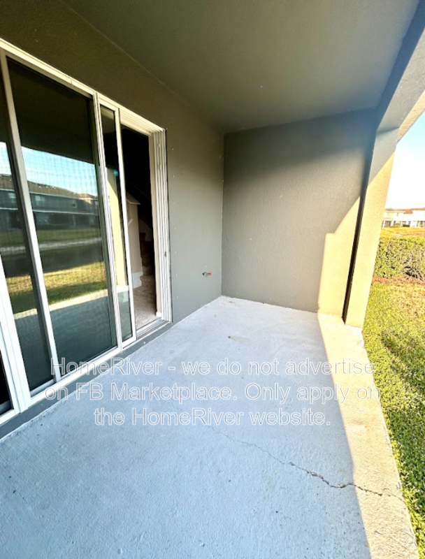 Move In ready! - 8831 Indigo Trail Loop  Riverview, FL 33578 property image