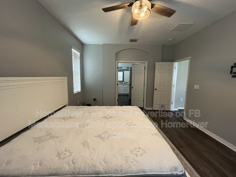 Now Available! - 12728 Avelar Creek Dr, Riverview property image