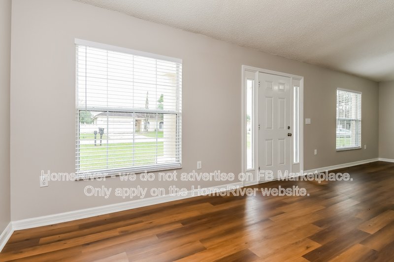 Available Now! Amazing 3 bed 2 bath home! property image