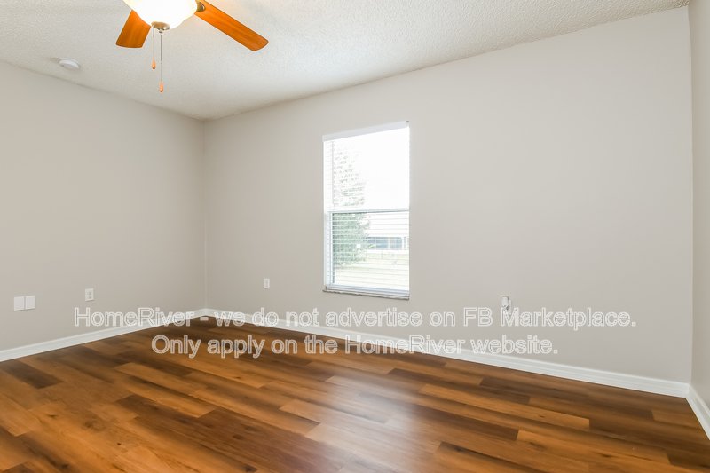 Available Now! Amazing 3 bed 2 bath home! property image