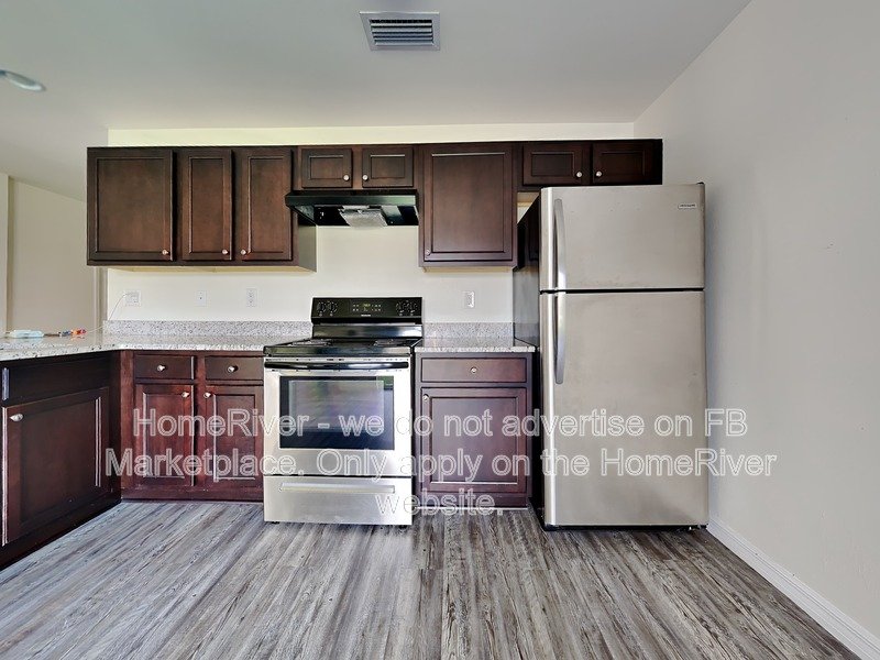 Move In Ready! - 11063 Pendleton Ave, Englewood FL 34224 property image