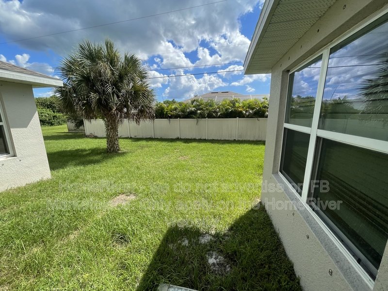 Move In Ready! - 11063 Pendleton Ave, Englewood FL 34224 property image