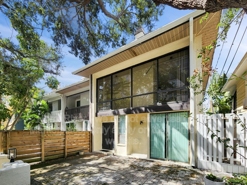 Move In Ready! -  2455 W Palm Dr. Tampa, FL 33629 property image