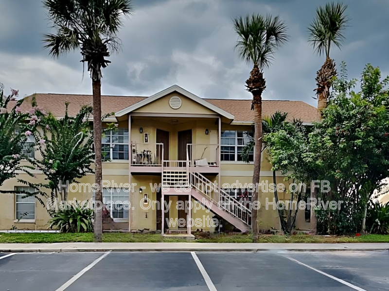 Available Now - 3651 N Goldenrod Rd. F11 property image