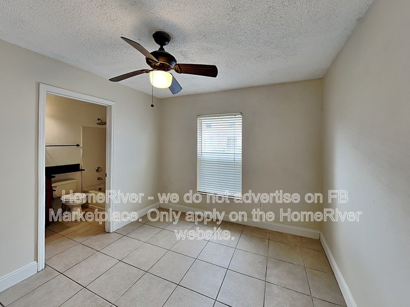 Available Now - 3651 N Goldenrod Rd. F11 property image