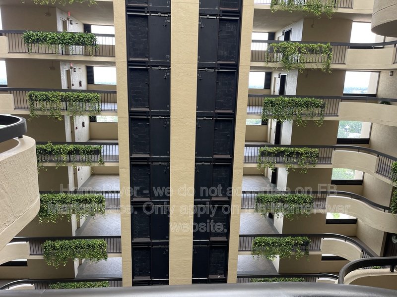 Now available - 2413 Bayshore Blvd Unit 1904, Tampa property image