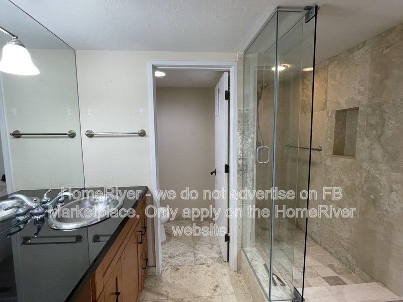 Now available - 2413 Bayshore Blvd Unit 1904, Tampa property image