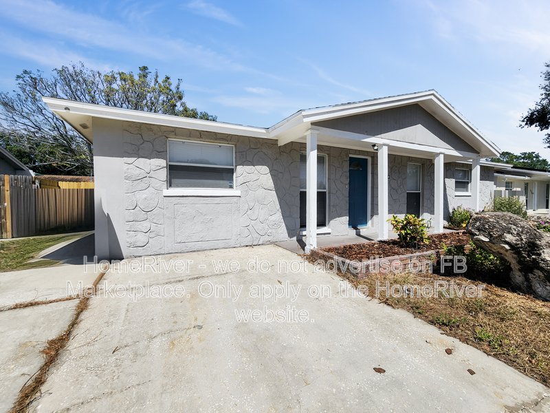 Available Now! 2844 Homewood St, Clearwater FL 33759 property image