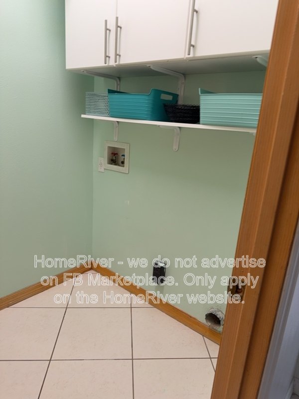 Move In Ready! -  729 ADRIANE PARK CIR, KISSIMMEE FL 34744 property image